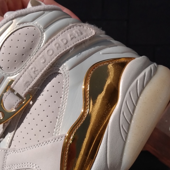 Jordan 8 champagne - Picture 4 of 11